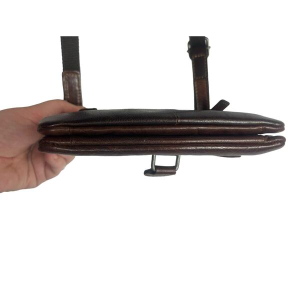 JACK GEORGES HORNBACK CROCO DARK BROWN LEATHER CROSSBODY WALLET PURSE - Picture 6 of 8